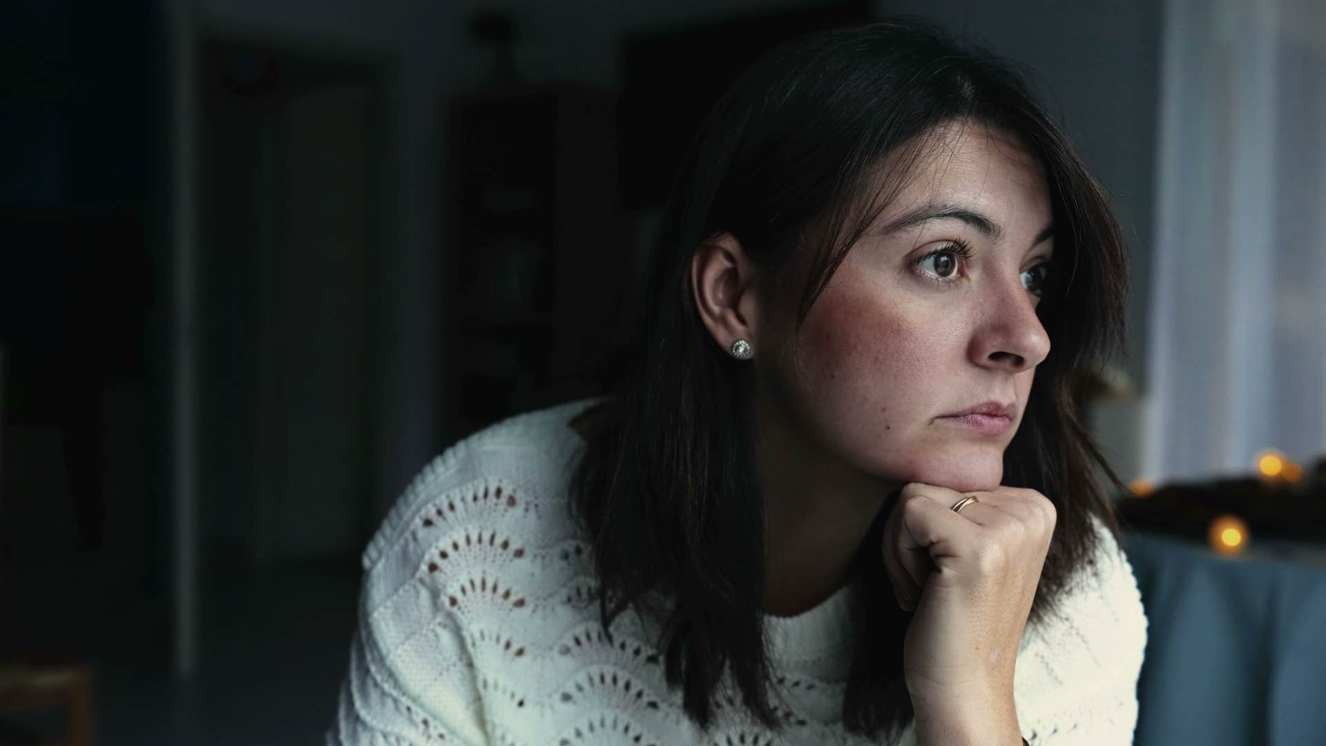 woman who felt left out as a kid developed the quiet trait of being self-reliant 