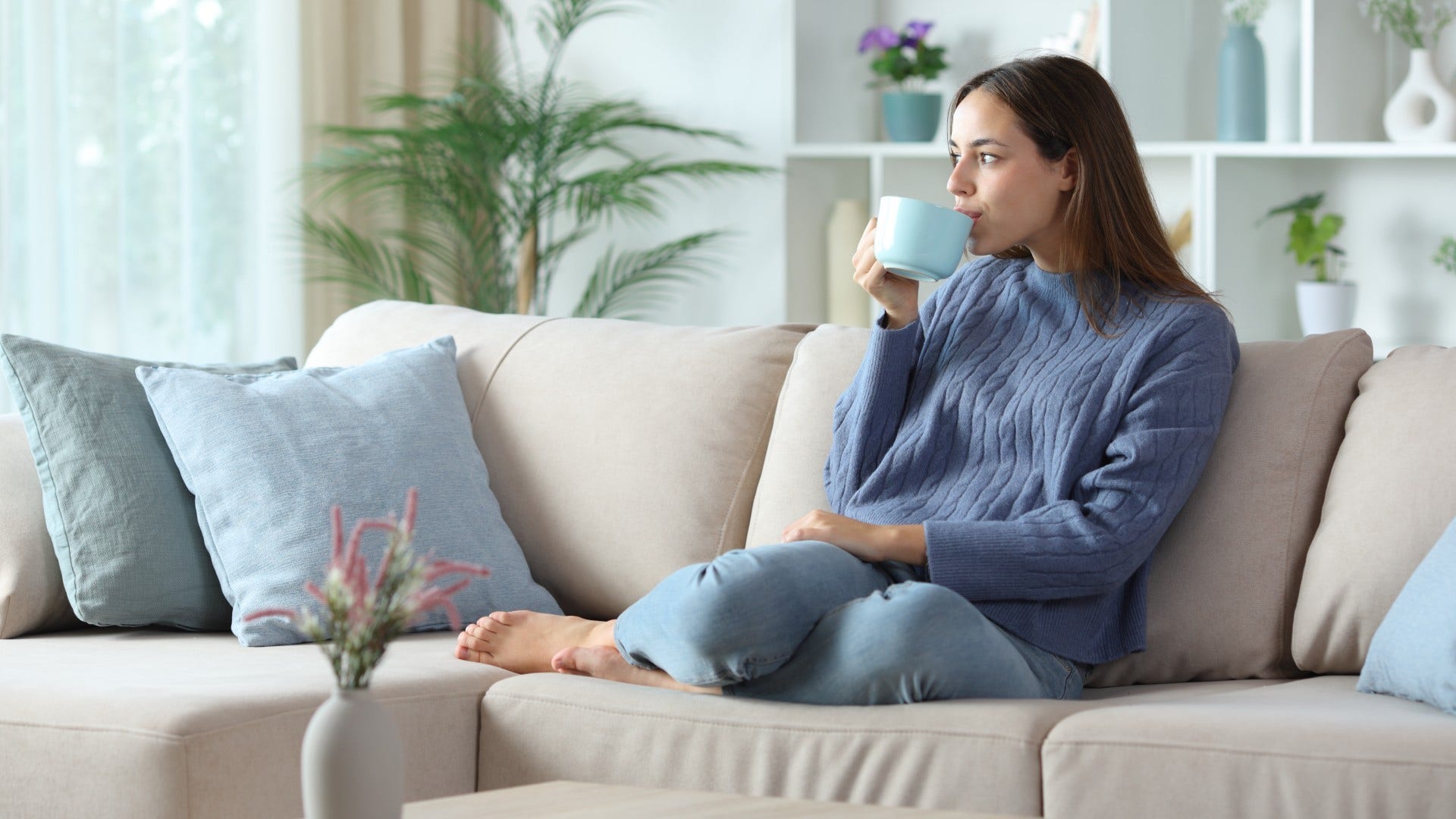 woman preferring solitary activities who needs space