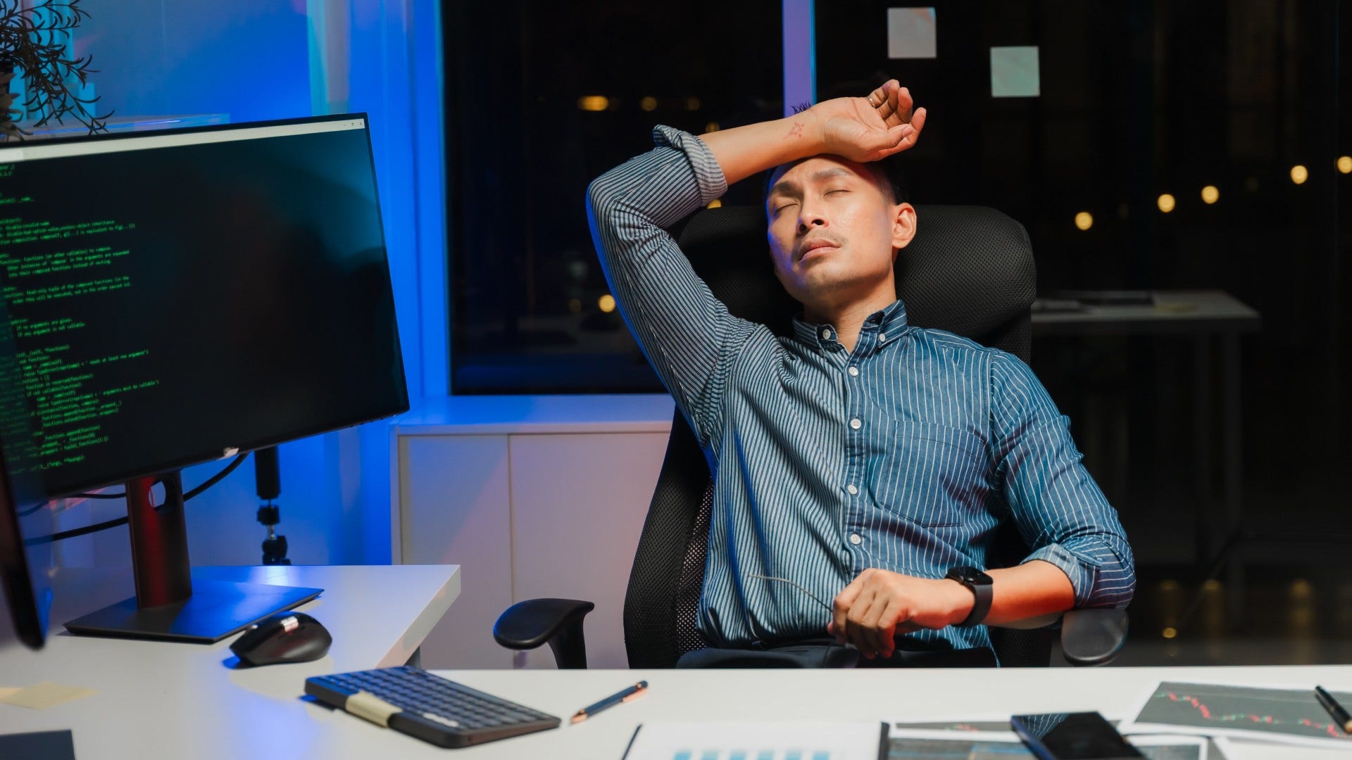 man who needs space because of workaholism