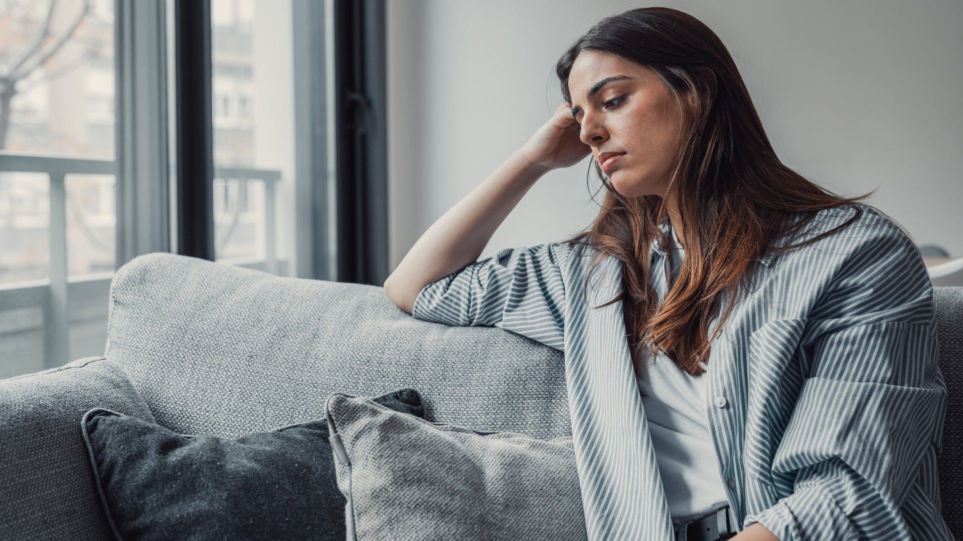 woman who is waiting for something to go wrong saying i should do affirmations