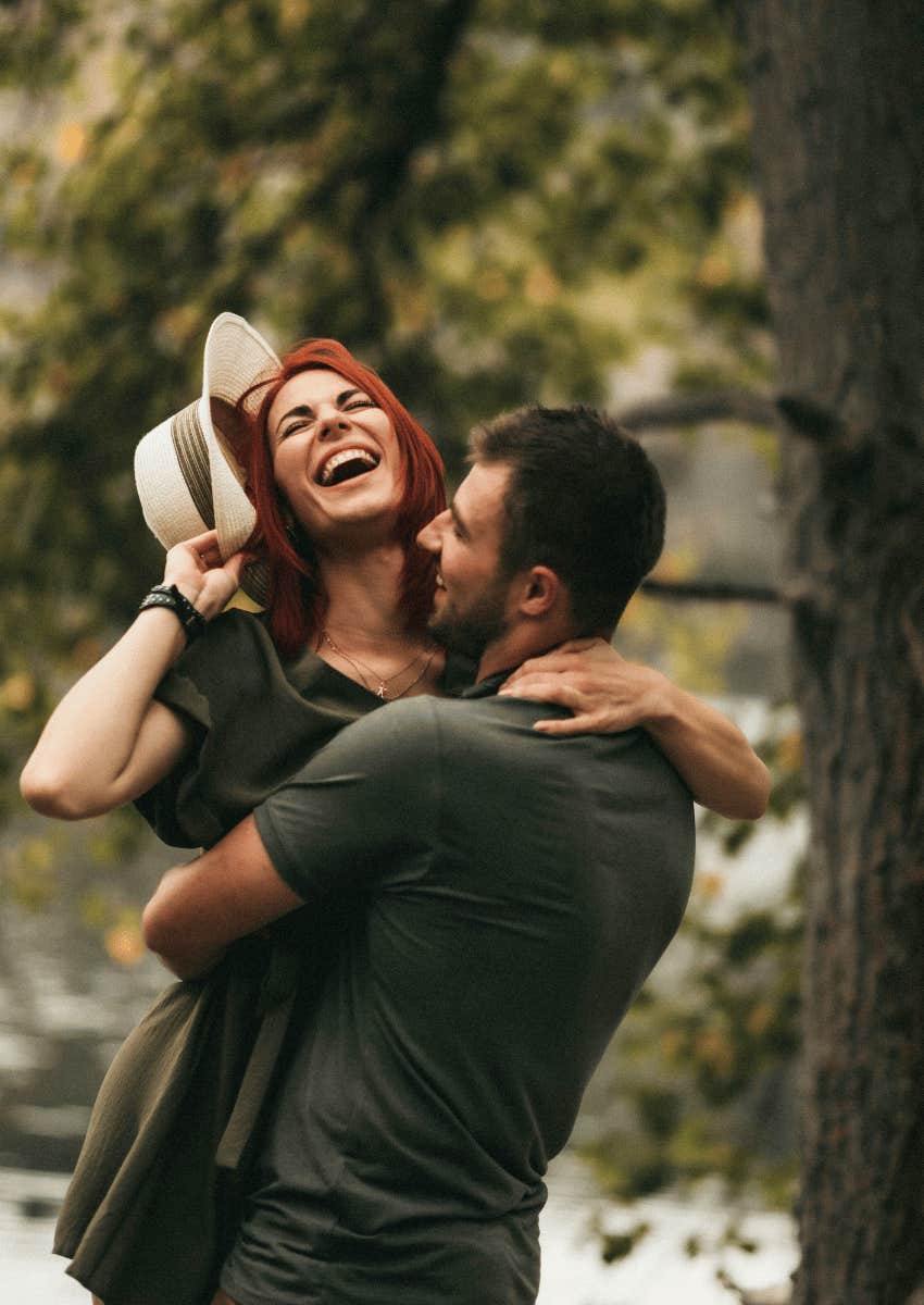 romantic habit of man telling woman he loves her