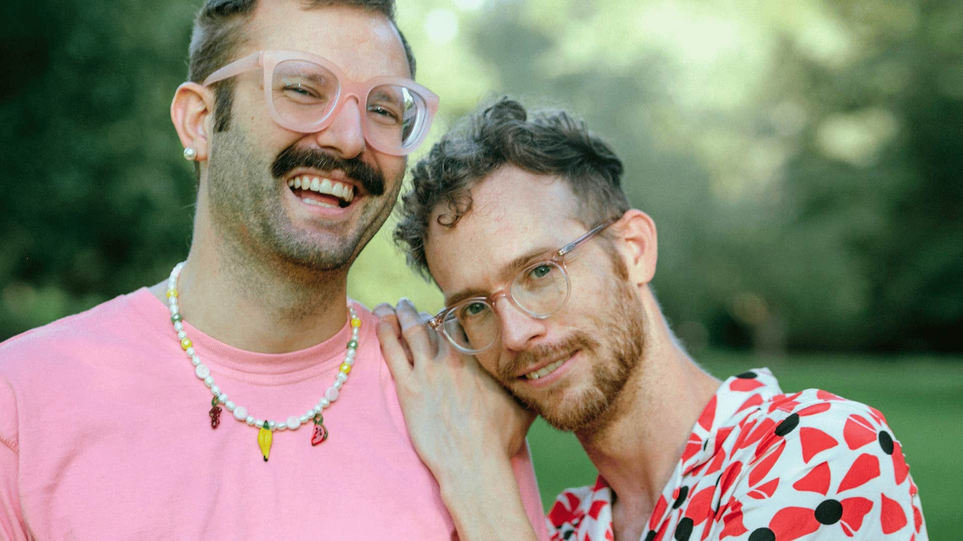 setting gadgets aside is a daily choice couples do that don't drift apart