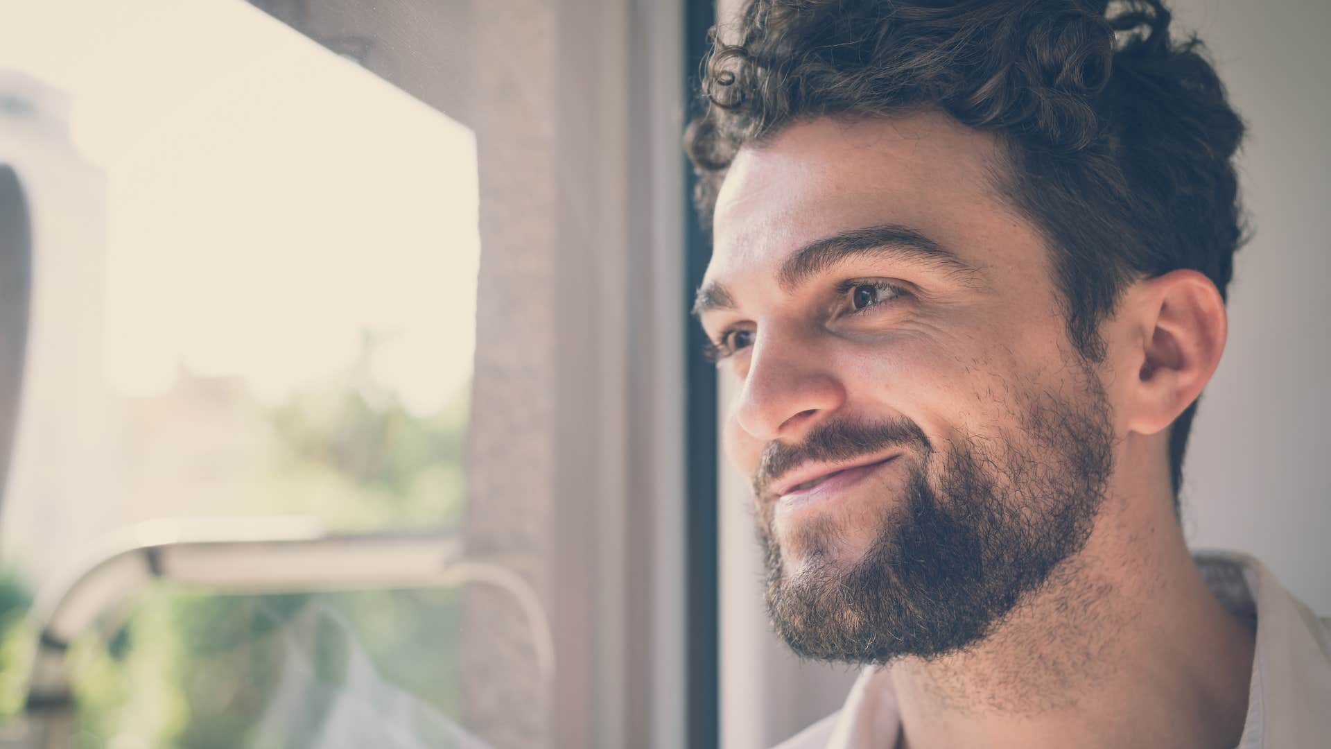 signs of a man who loves attention more than commitment he needs constant validation