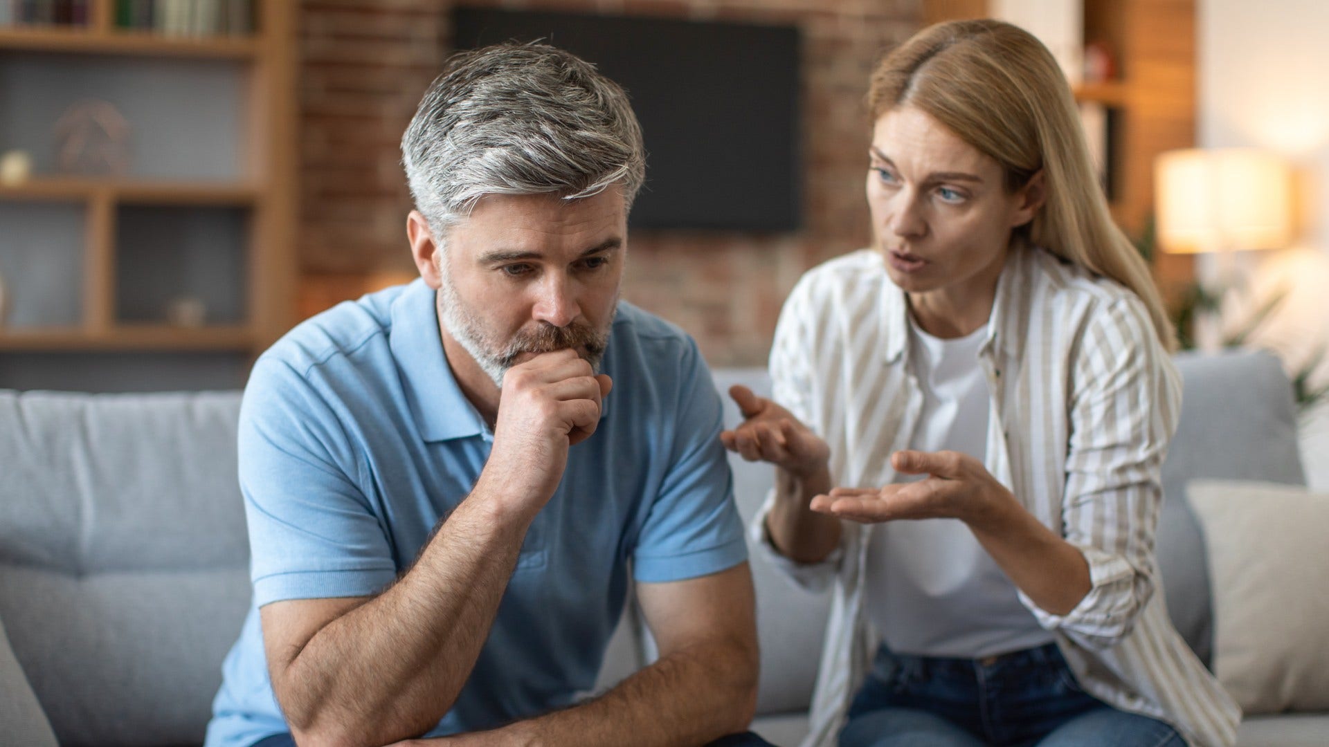 woman who constantly criticizes man as sign respect is fading from the relationship