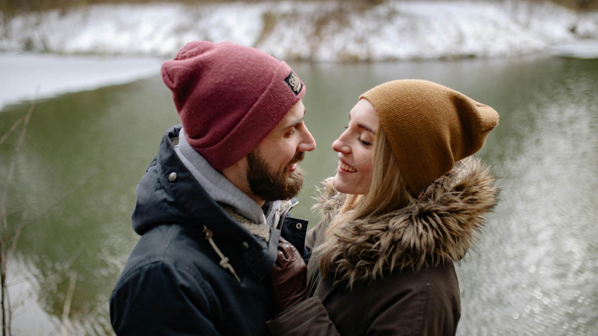 things a woman does differently when she finally feels chosen in a relationship she never plays games