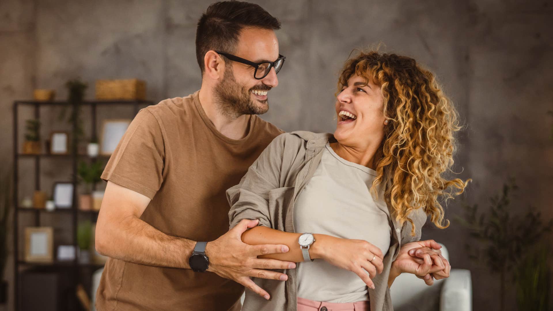 couple being consistent with the little things at home