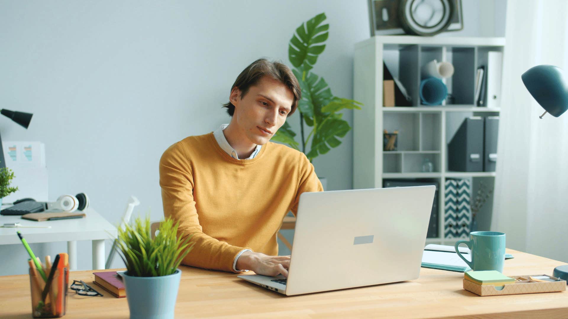 man doing unsubscribe spree in email inbox to feel less overwhelmed