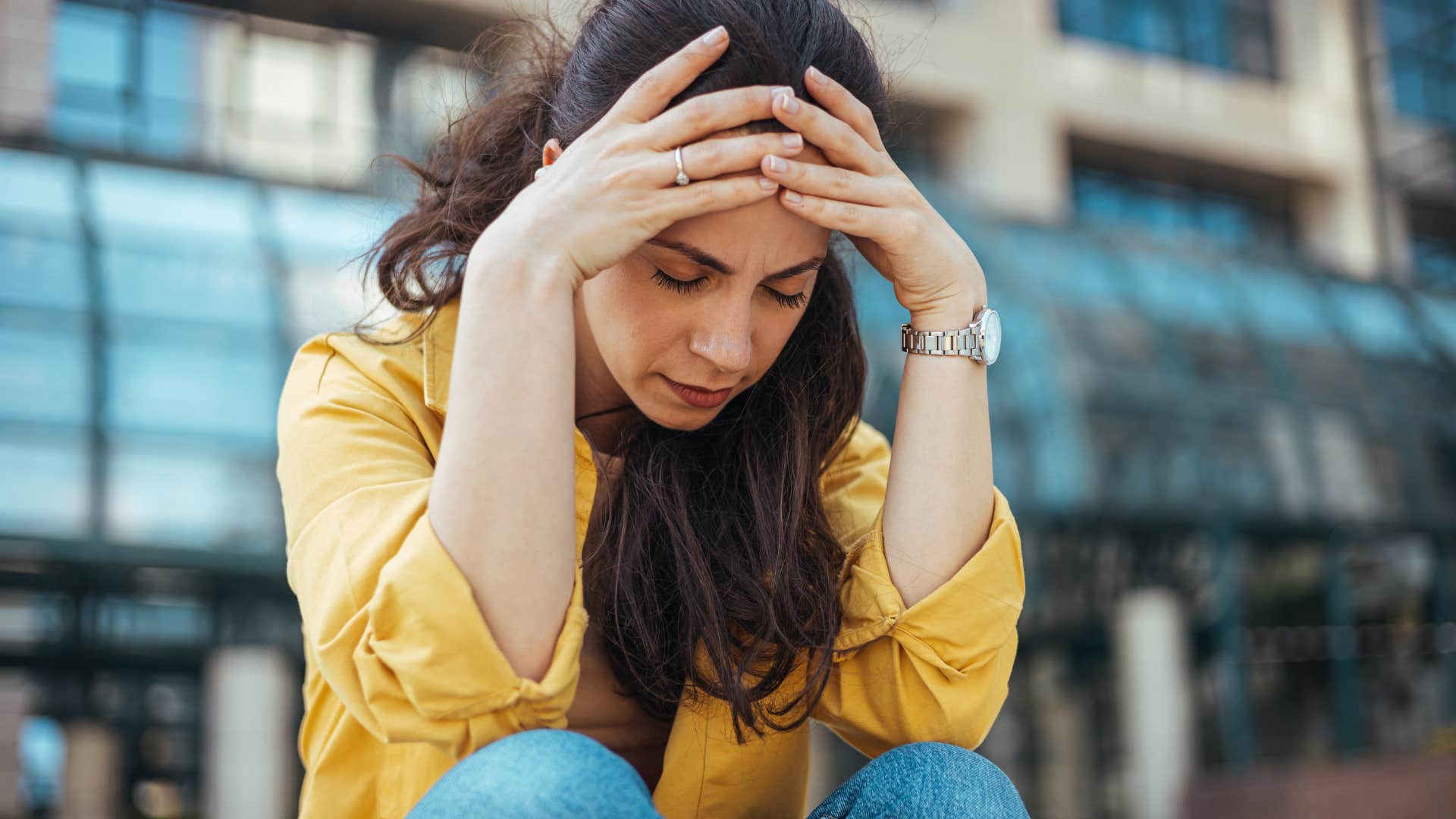 woman with no close friends overthinking every situation