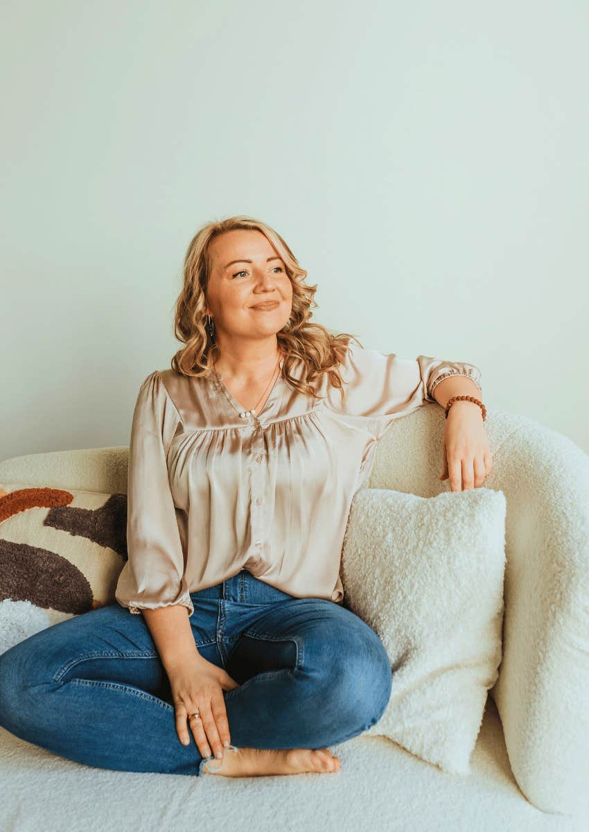 woman protecting her peace by not cleaning after anyone