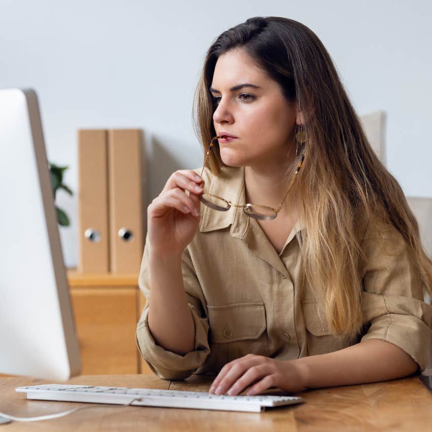 woman writes manifesto explaining why she shouldn't take on additional work