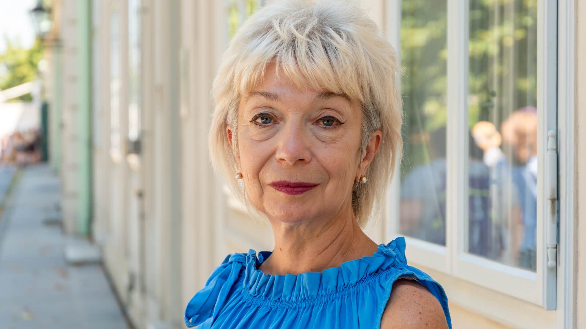 Woman with shorter hair who's not afraid to be misunderstood