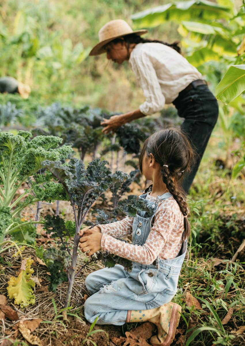 benefit of living a simpler life is setting an example for kids