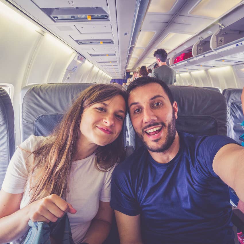 couple about to be very uncomfortable because they didn't choose a seat divorce