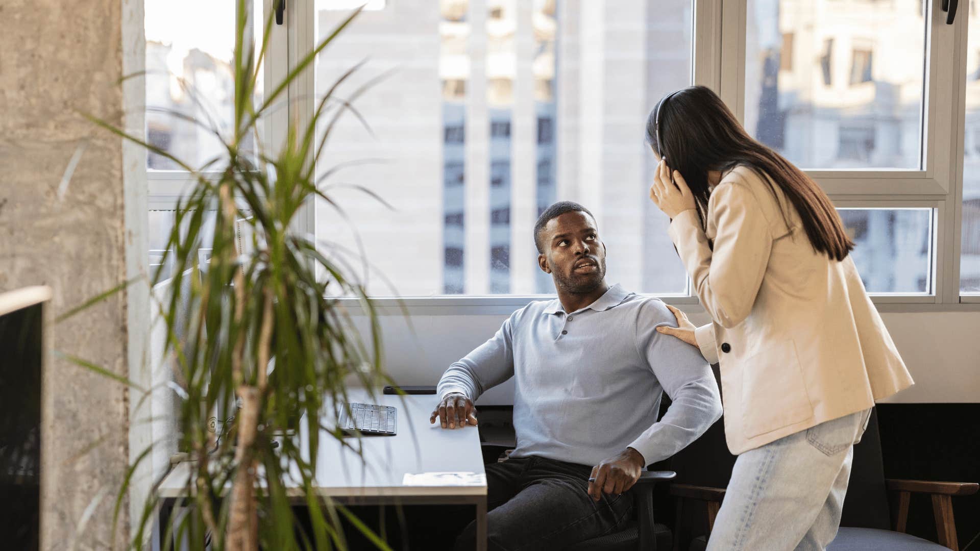 distinctive traits of people who dont value anyone elses time but their own they constantly interrupt