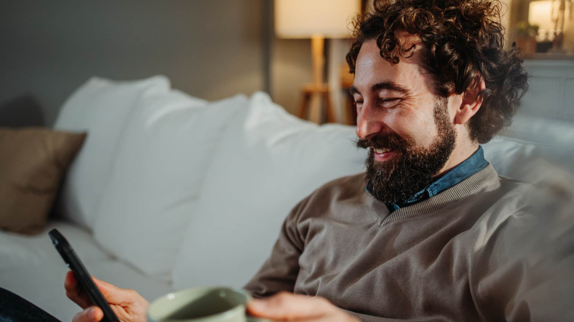Man who doesn't look for external validation on his phone.