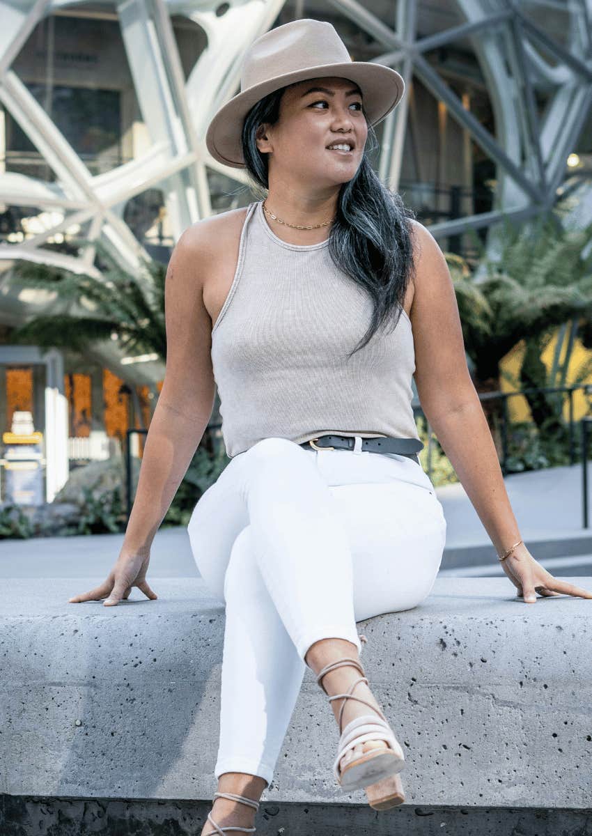 hair starts thinning and goes gray in your 40s