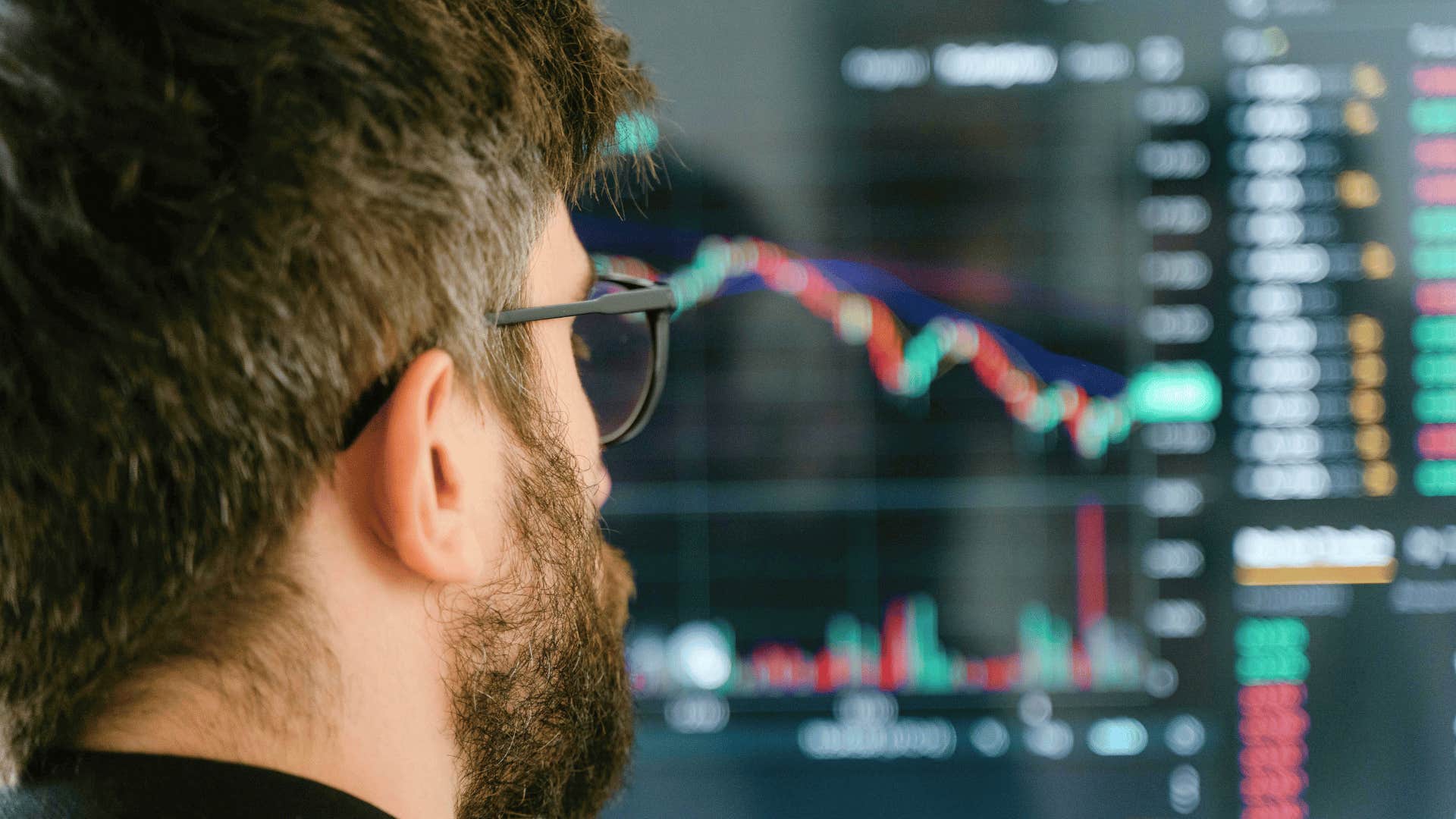 people in 50s and 60s credit automating their investments for a happier and wealthier life