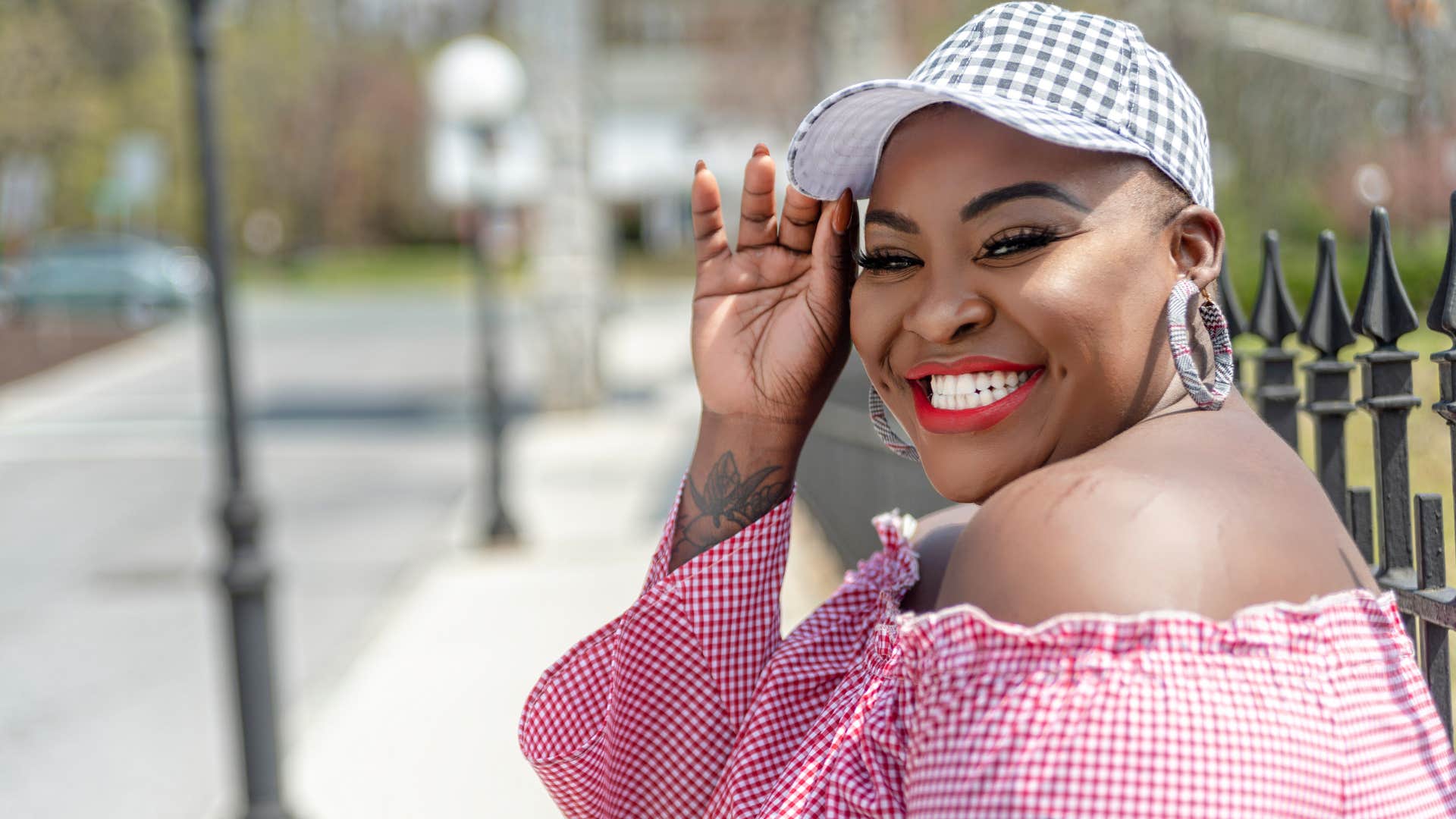 highly analytical people immediately understand these social cues that confuse average minds they notice gaps in information