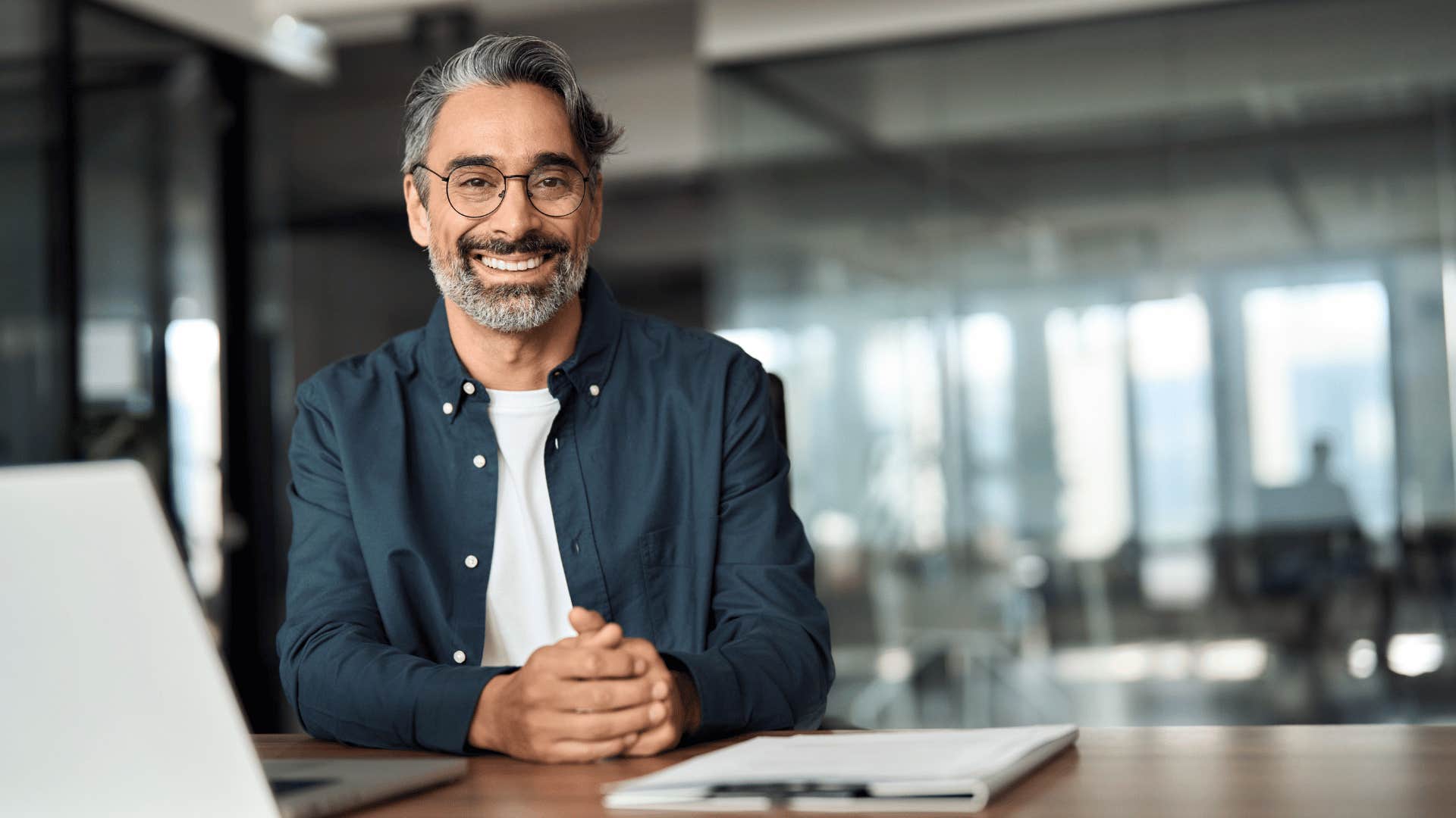 man who is highly disciplined as he tracks his progress
