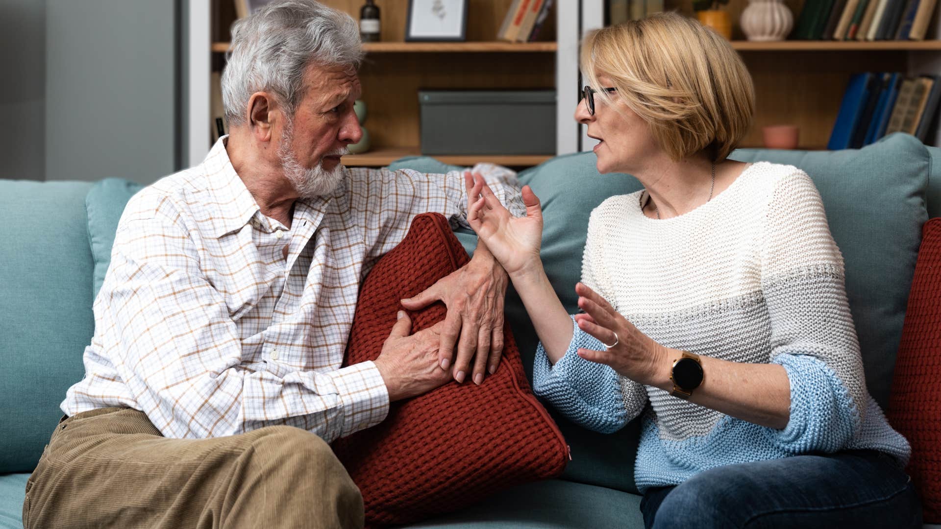 couple who married in the 1970s resolving conflicts together