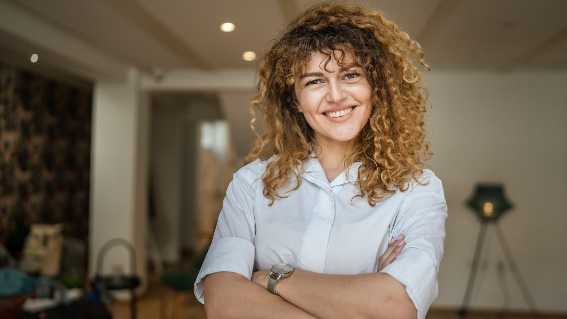 woman whose parents let her figure things out on her own as she feels capable of handling life's challenges
