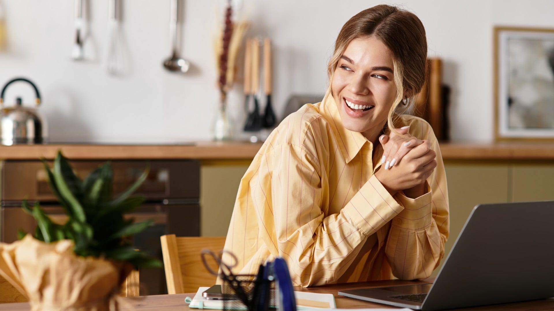 woman whose parents let her figure things out on her own as she tries things she might fail at