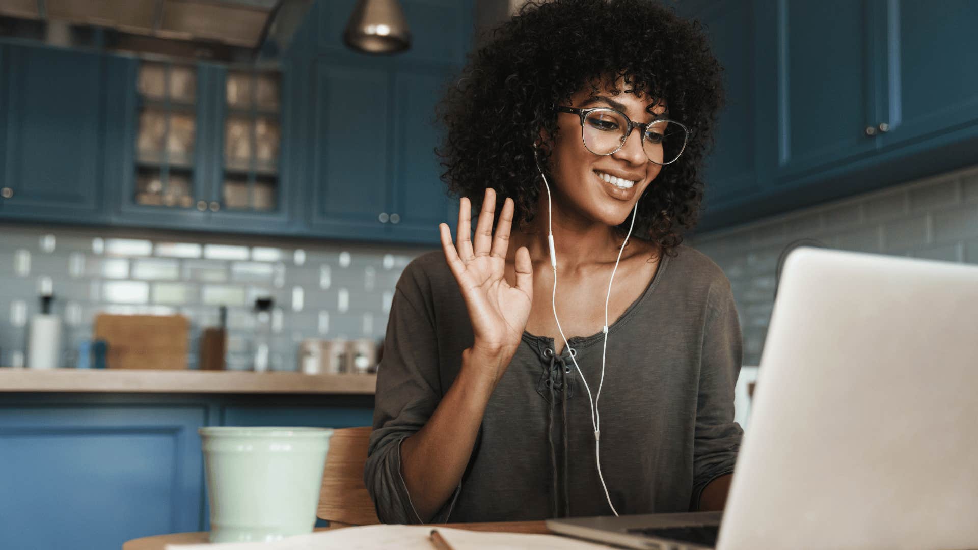 successfyl woman who has a habit of chosing discipline over having fun 