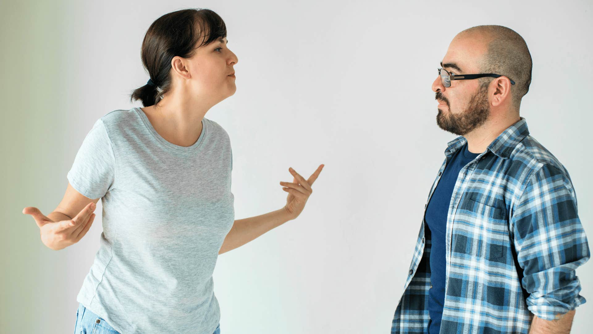 man doesn't like you enough if he keeps the relationship a secret