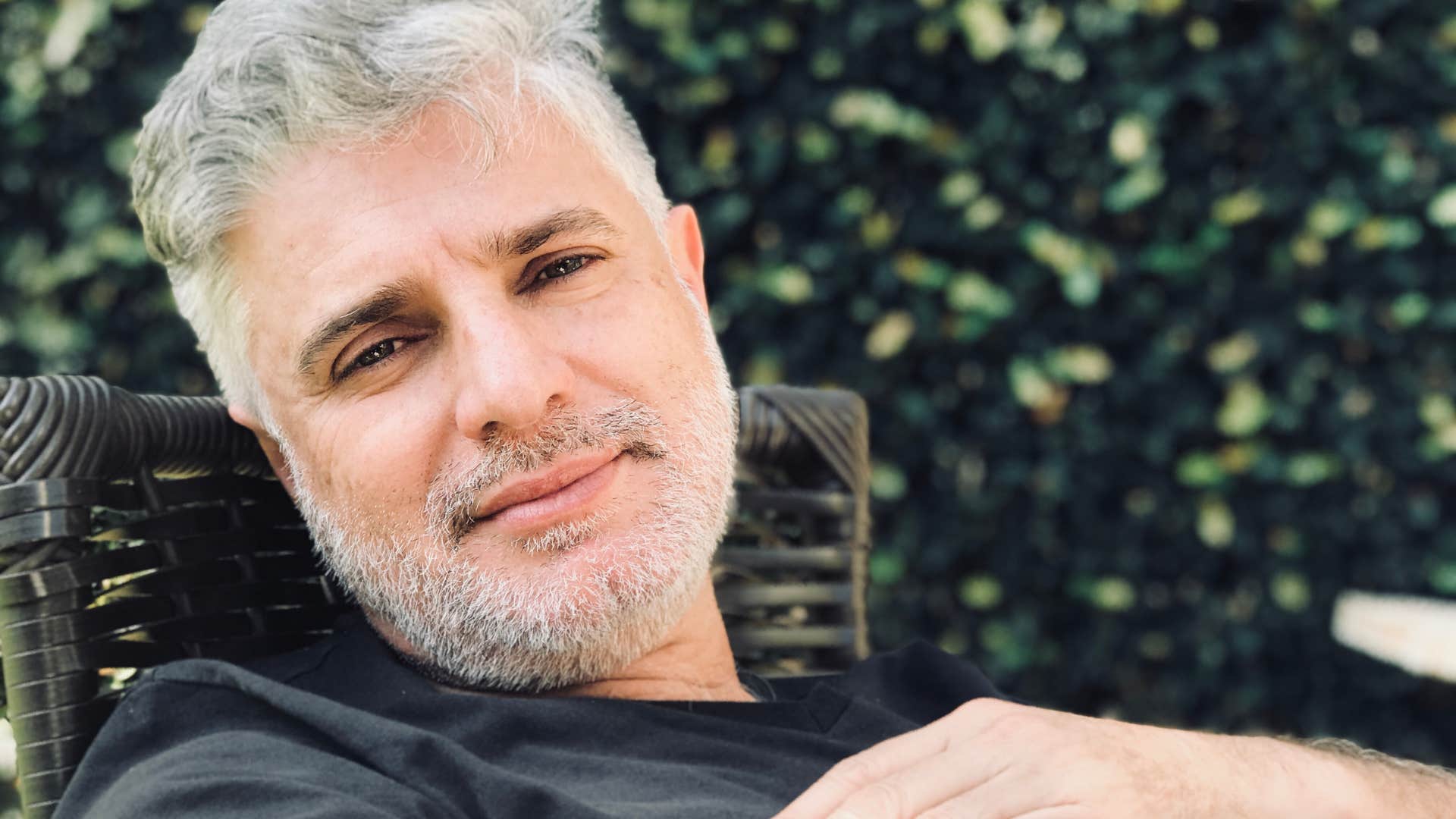 men who use these phrases make every conversation feel like a debate that doesnt make sense