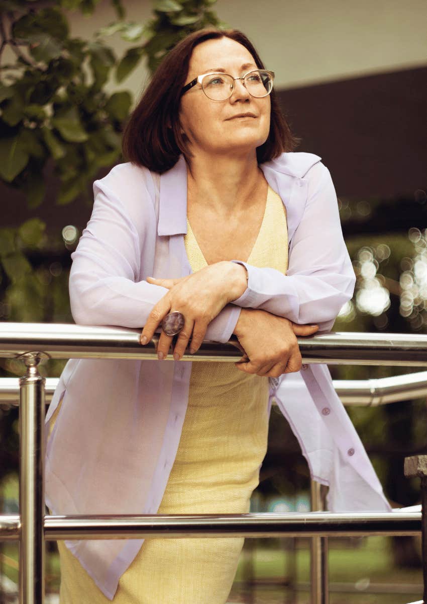 middle age woman radiating greatness outward