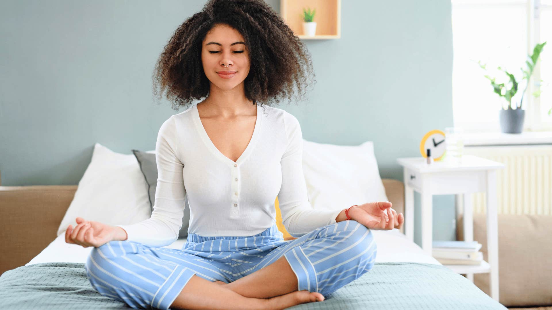 mom practicing being still by meditating