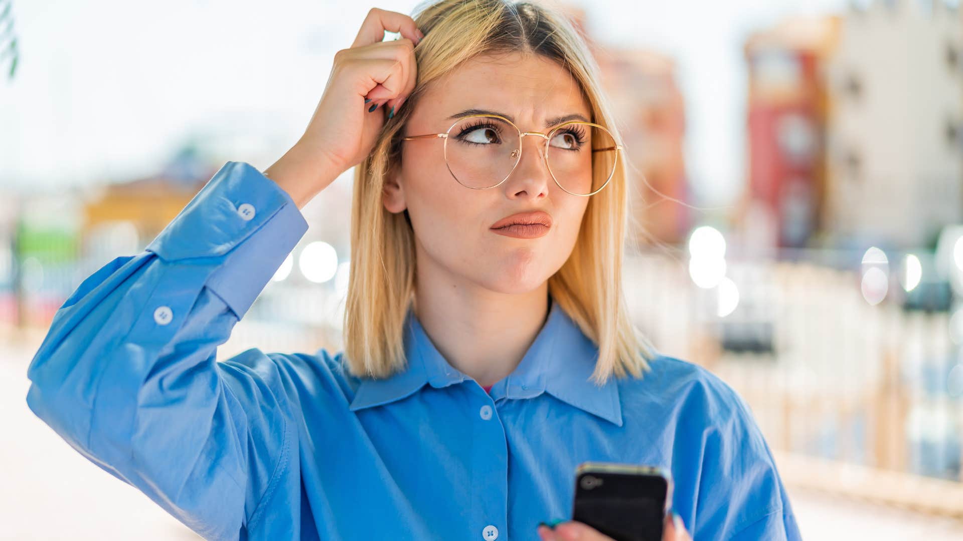 Gen Z woman who is inconsistent about texts and calls