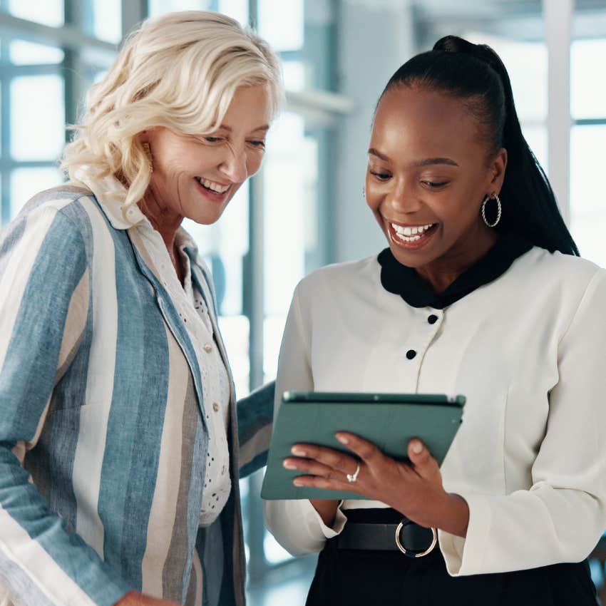 intelligent woman asking intentional questions at work