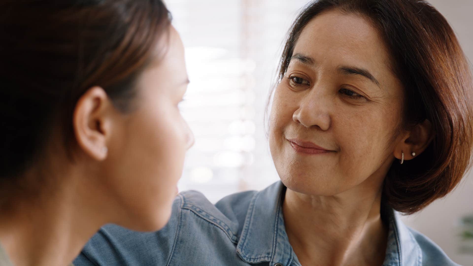 mother offering her daughter meaningful advice