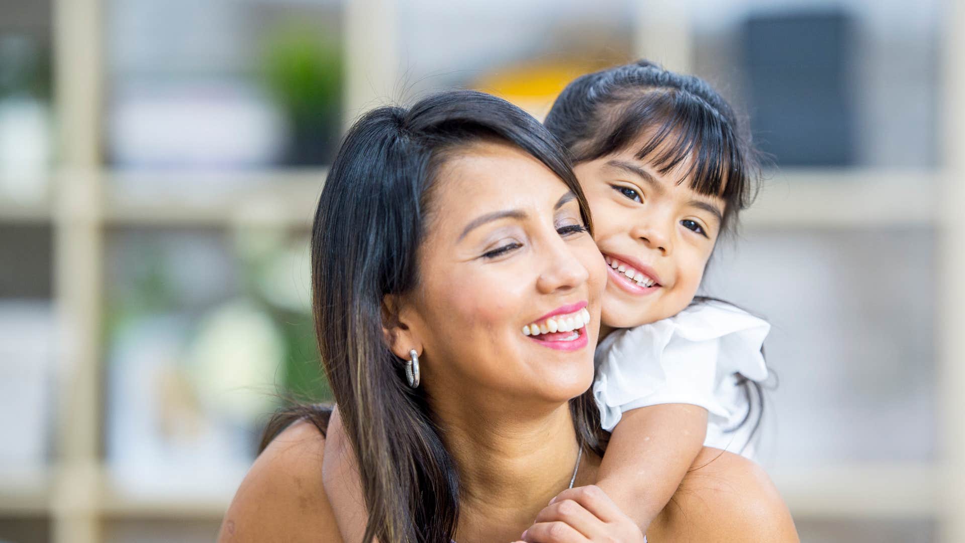 parents who stayed calm during their kids worst phases usually share these steady traits they are consistent 