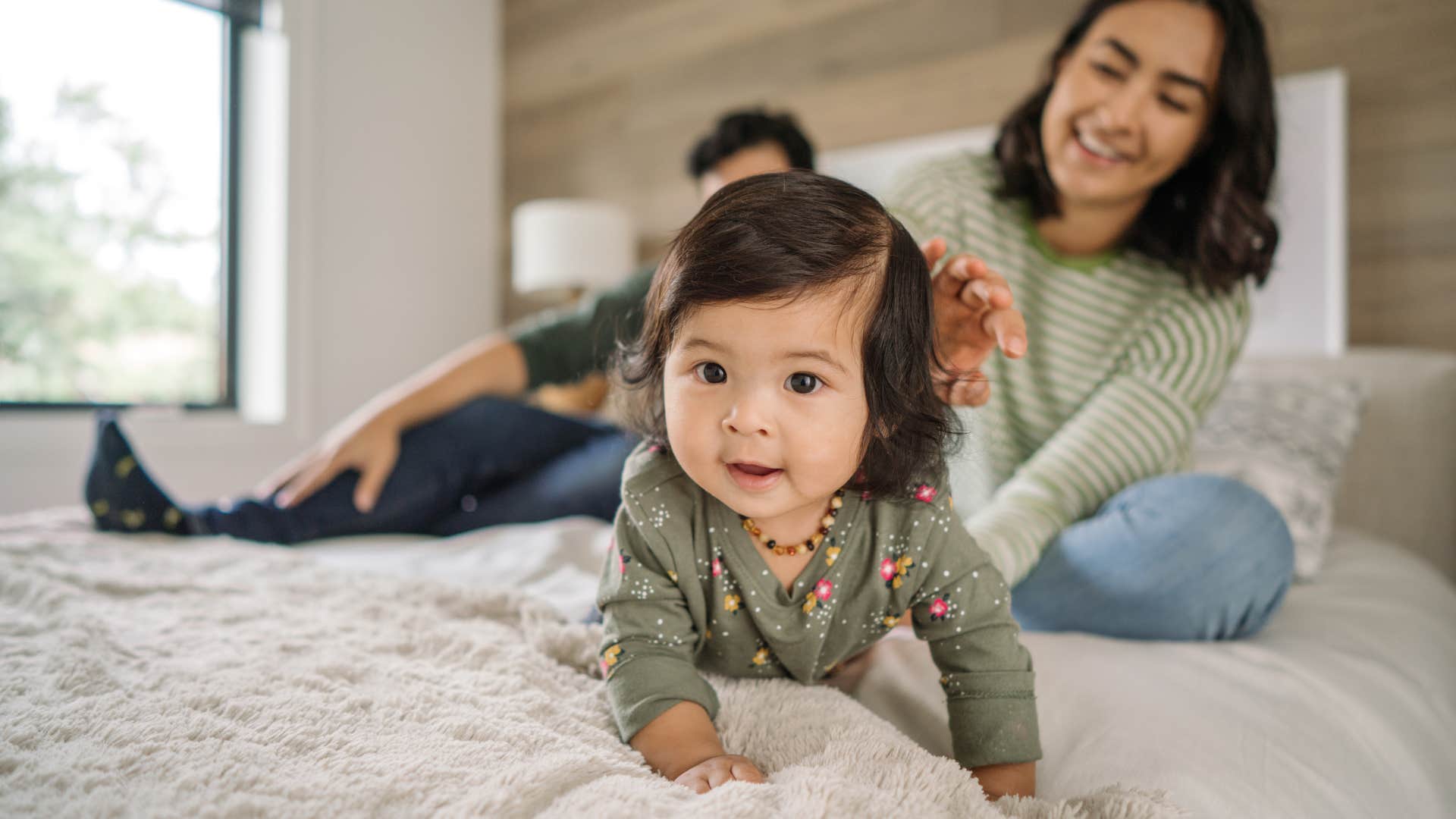 parents who stayed calm during their kids worst phases usually share these steady traits they are problem solvers