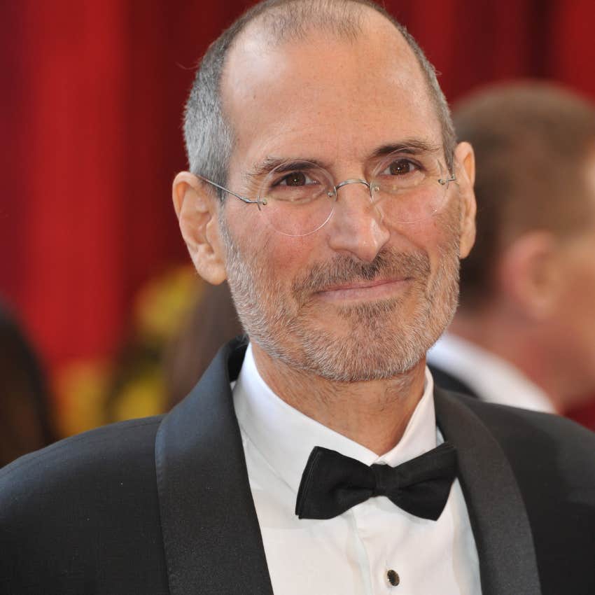 steve jobs asked for help from founder hewlett-packard