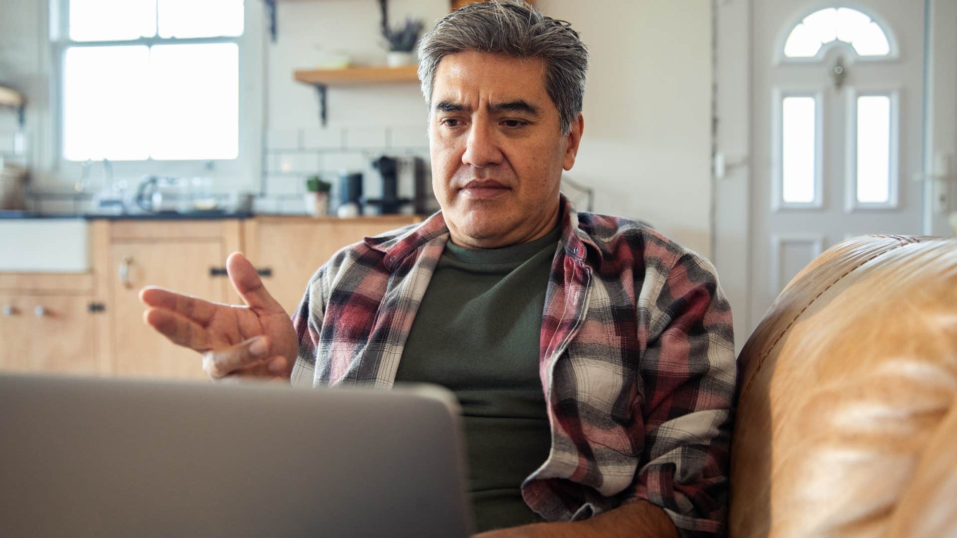 man with blunt honesty talking on zoom call