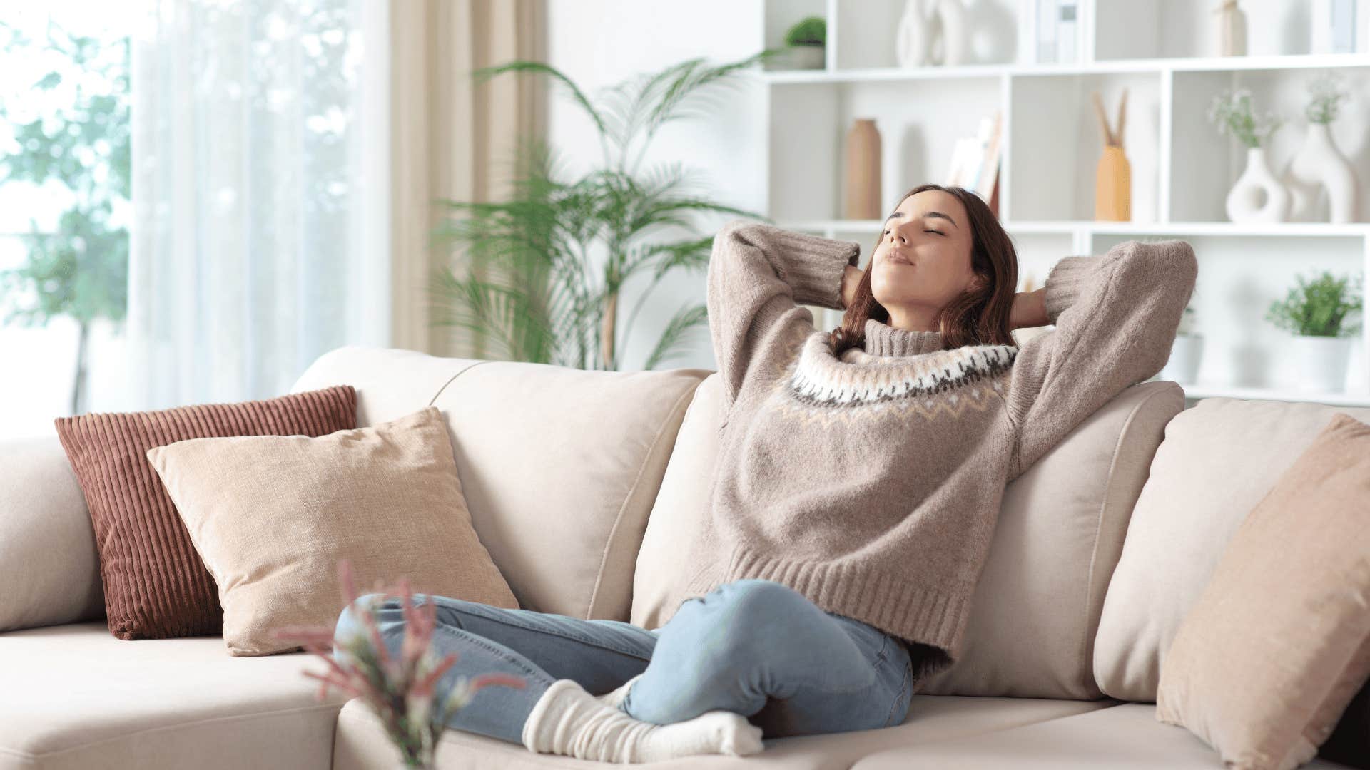 woman who reads text messages and forgets to respond as she has an introverted streak