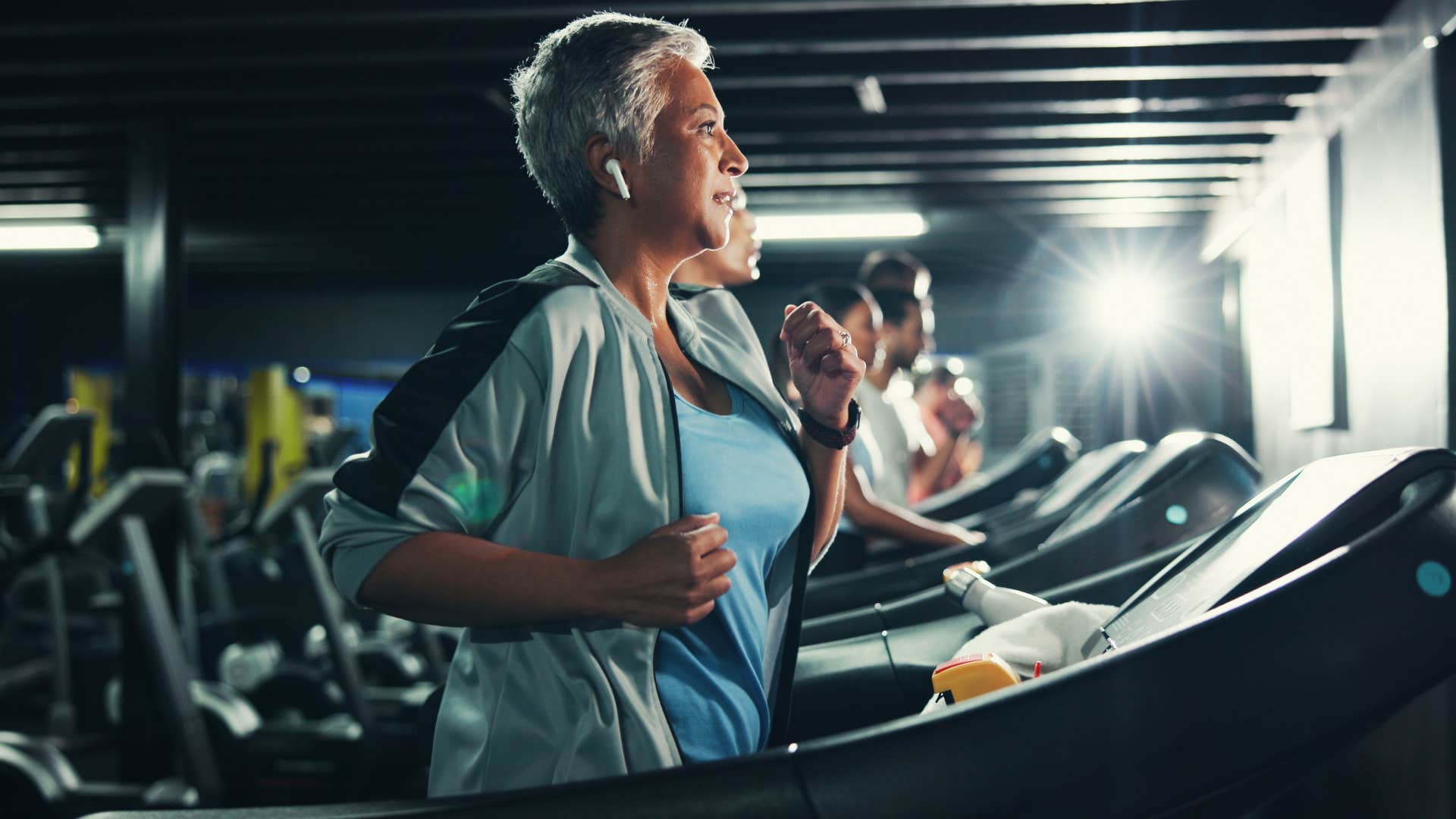 healthy older person exercises