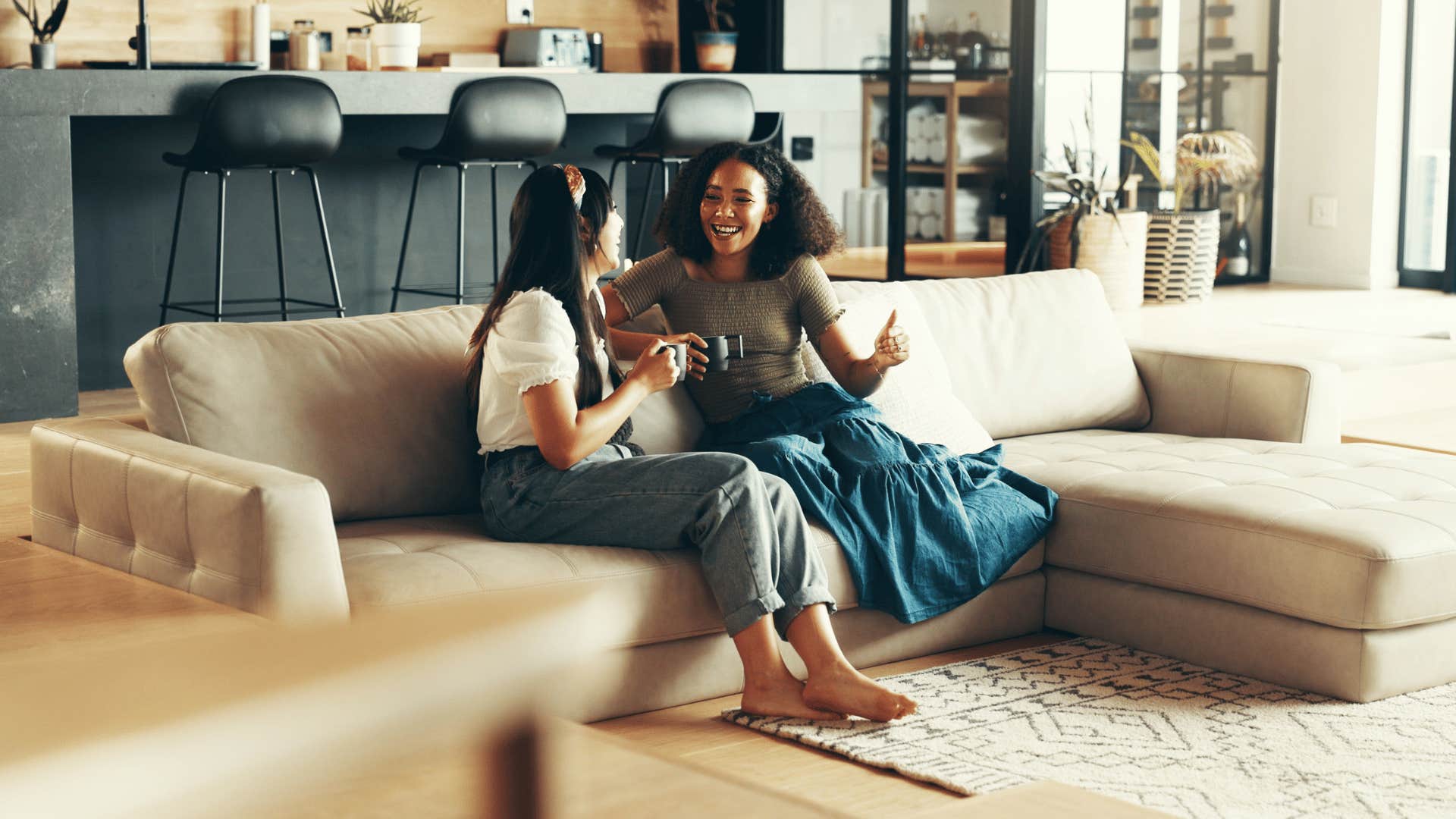 woman who is easy to talk to and non-judgmental