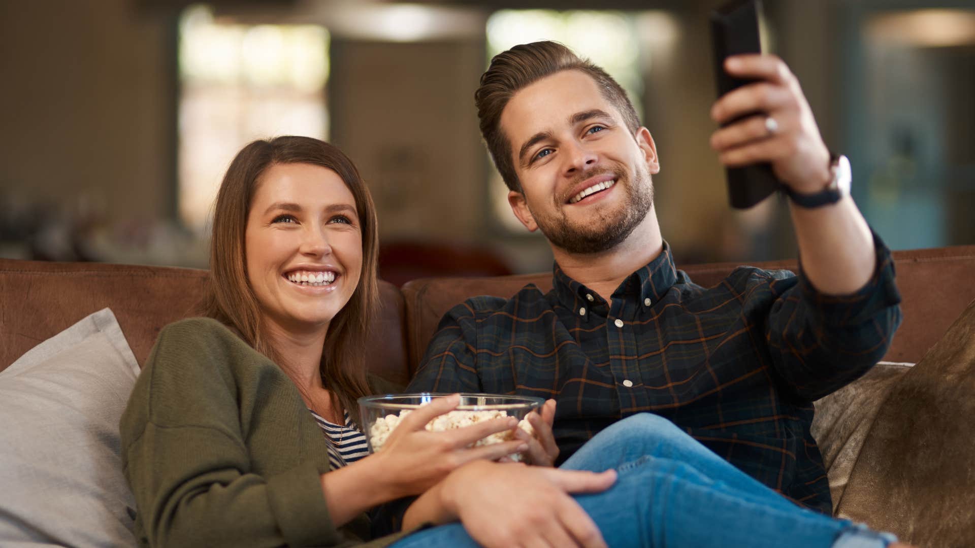 unusually intelligent couple rewatching their comfort show seinfeld