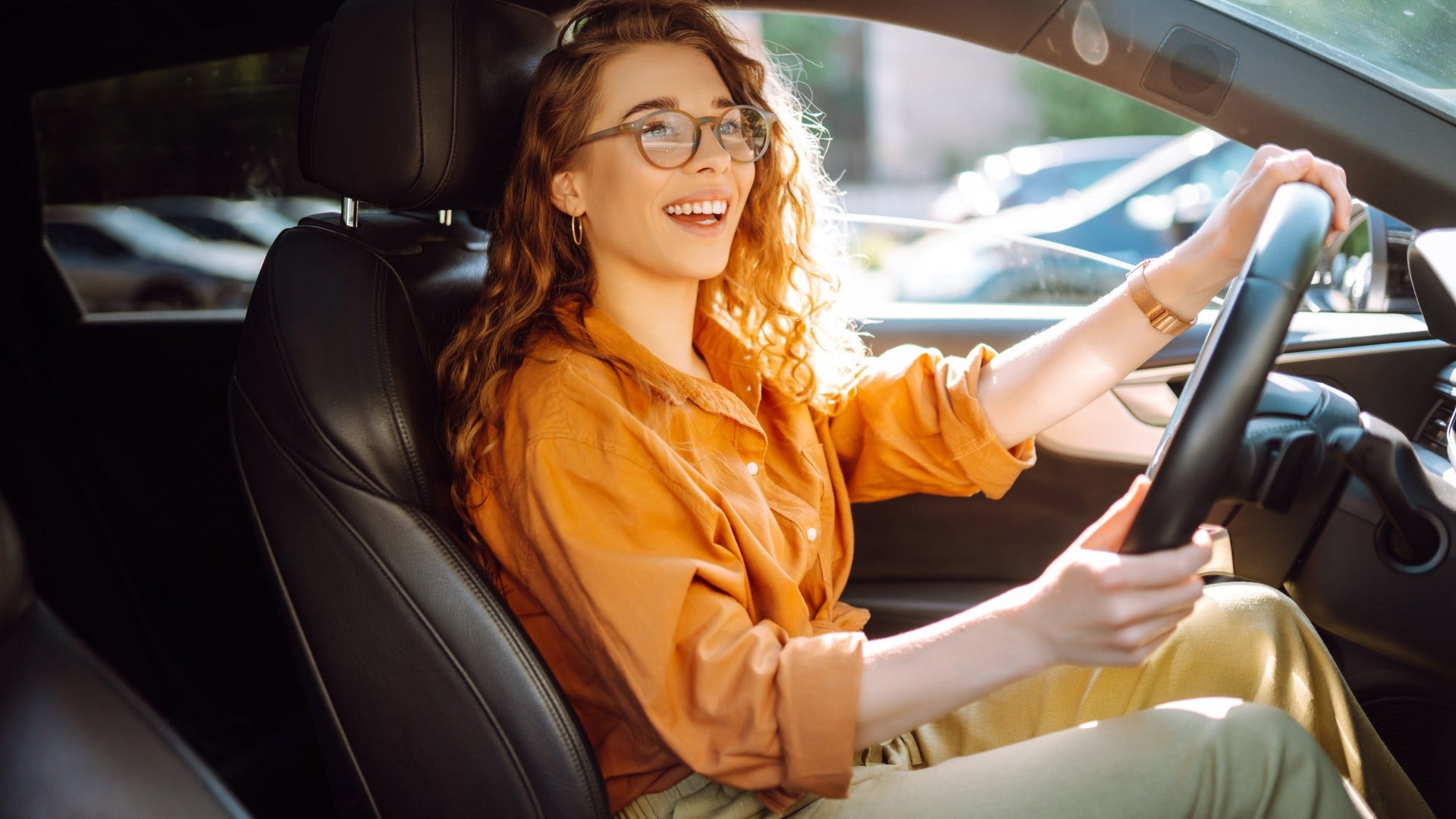 woman who enjoys drives with no destination as she processes stress through movement