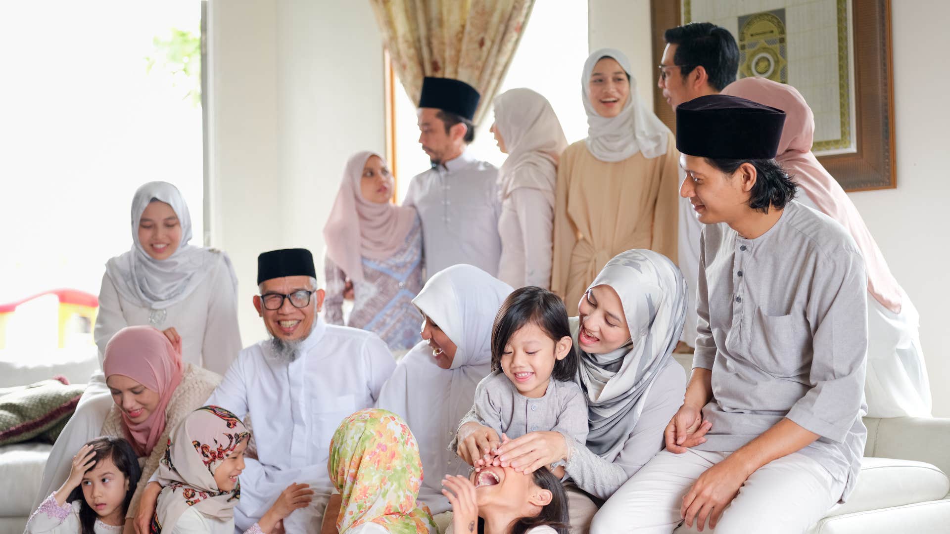 people who find family gatherings exhausting but show up anyway usually have these exceptionally rare habits they choose to observe more than speak