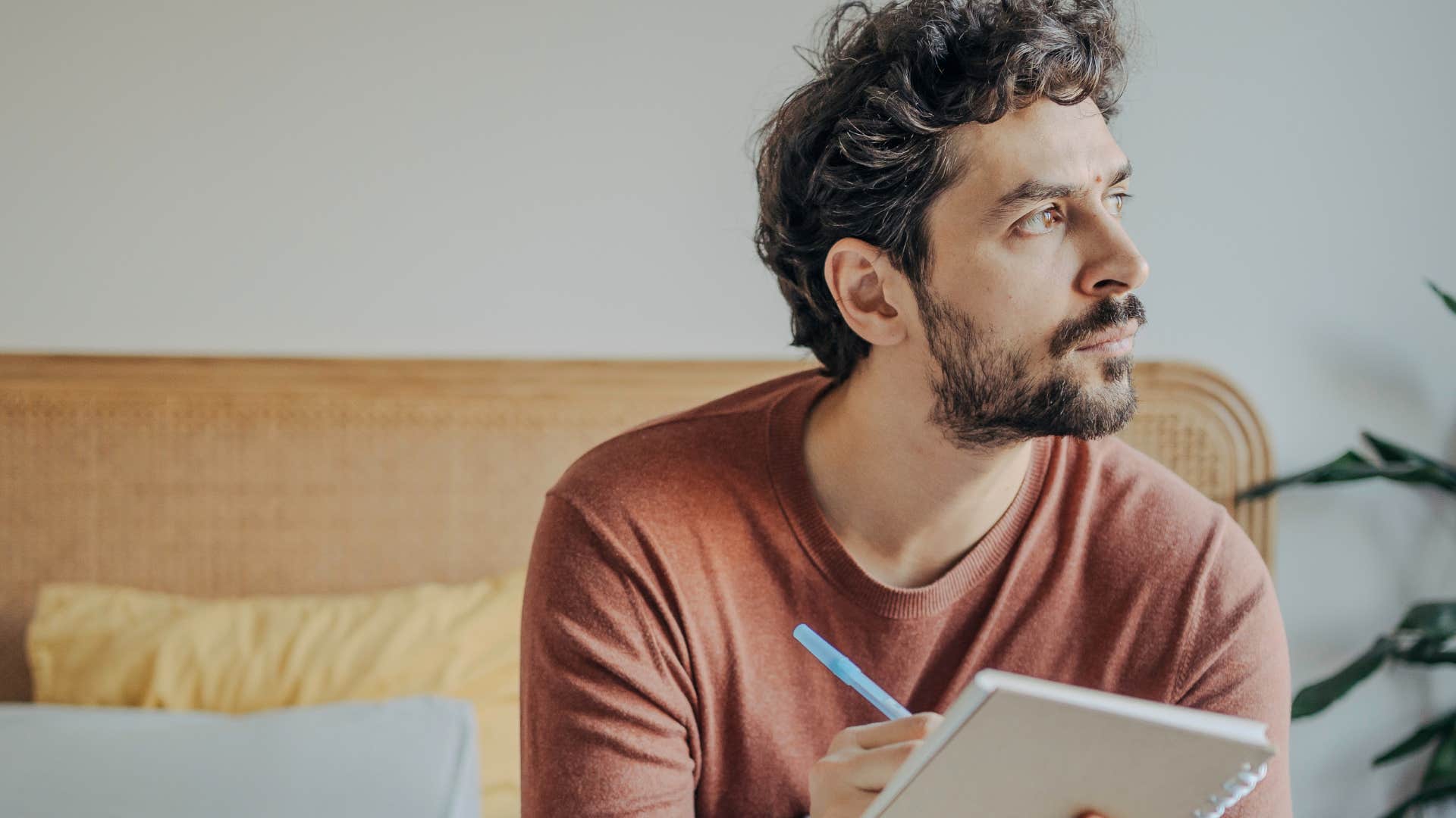 self-aware genius traits people who hate being the center of attention