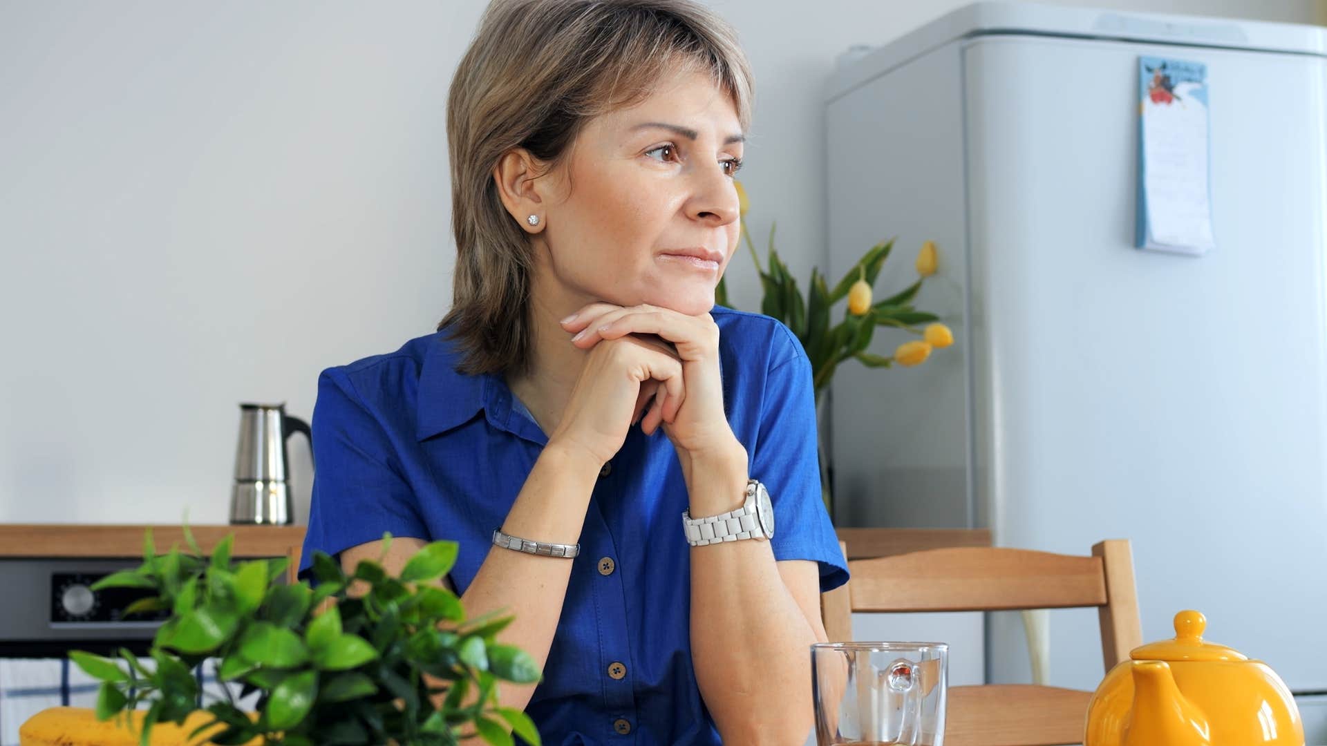 Practical woman who hates daylight saving time