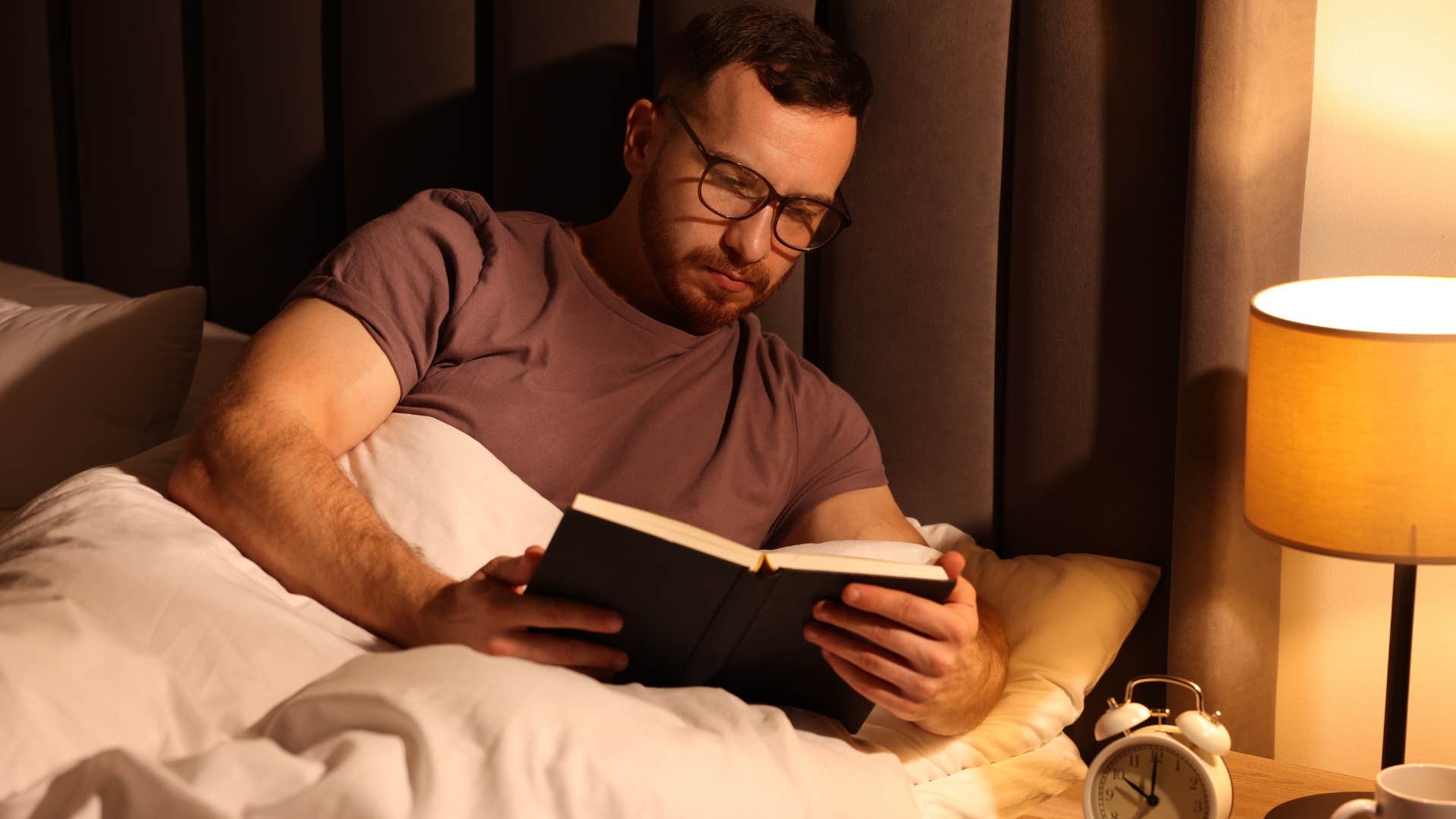 Man who hates daylight saving time because he's protective of his sleep