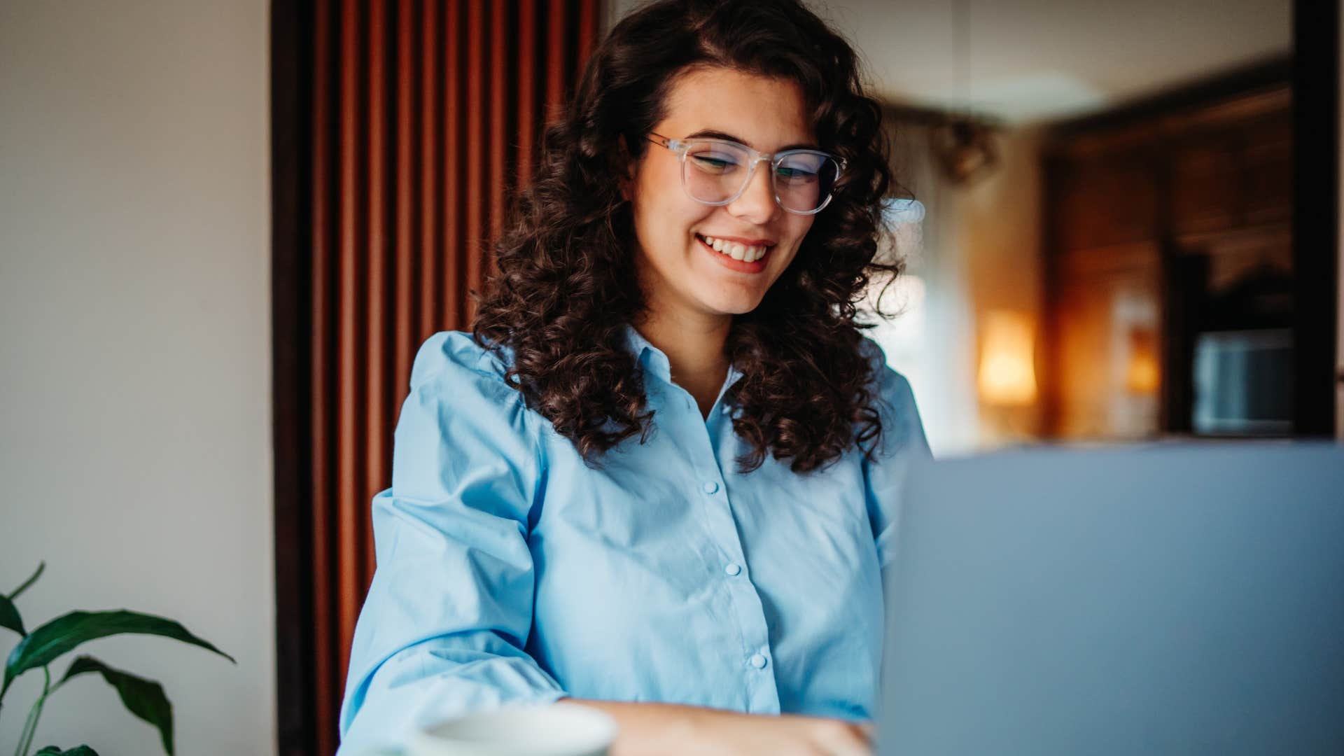 woman who loves to research typing on her computer