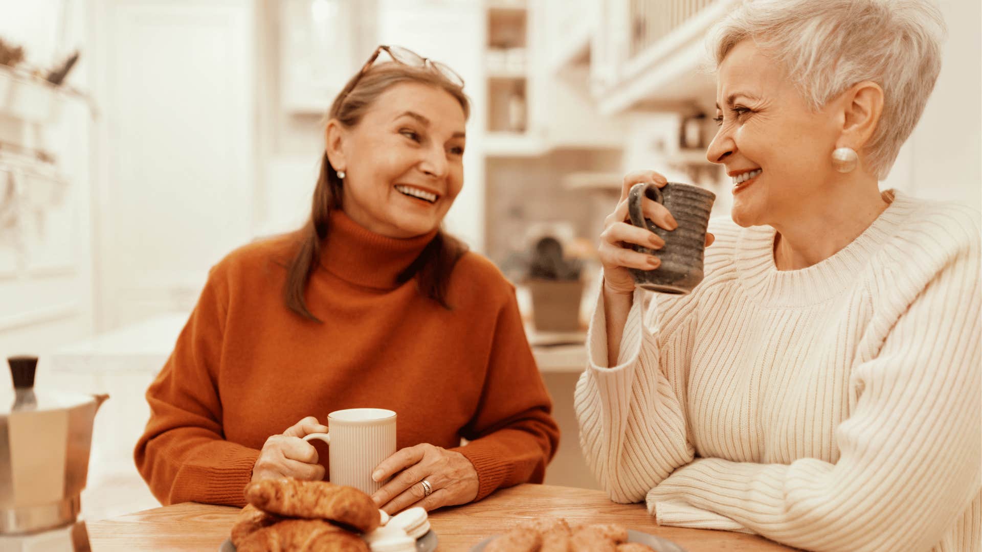 woman who maintains long friendships by choosing to keep the friendship alive