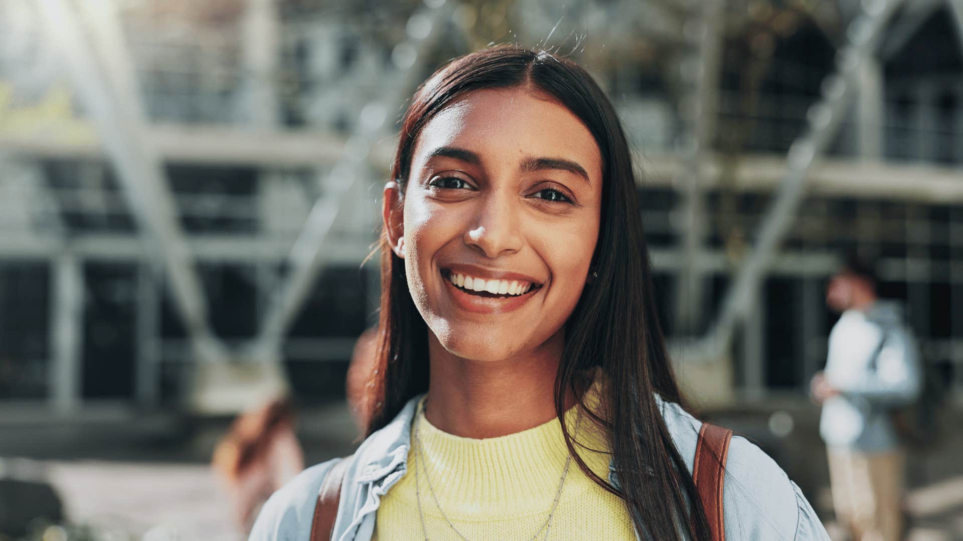woman who makes having a bobby her whole personality as she enjoys talking about what she knows